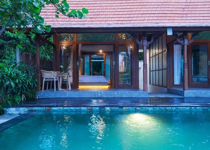 Nayaka Living